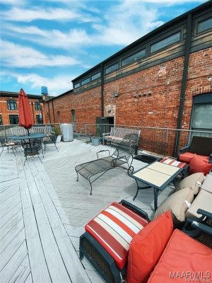 246 N Court Street J