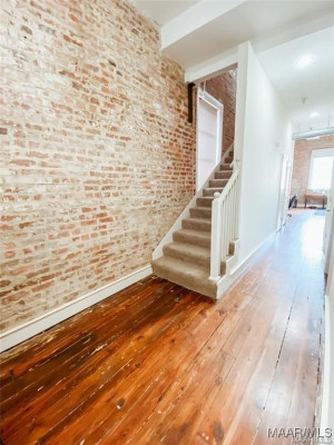246 N Court Street J