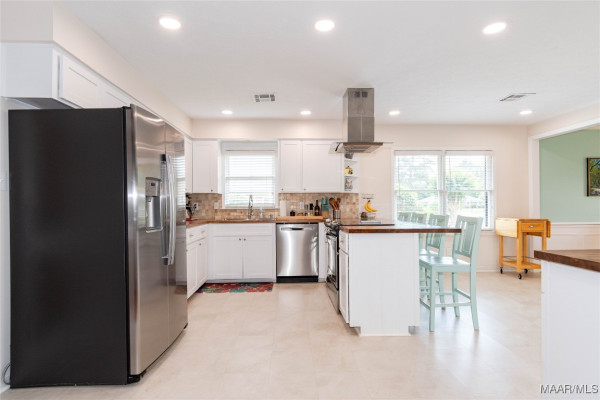 206 Choctaw Drive