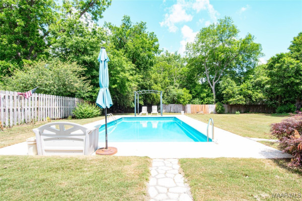 206 Choctaw Drive