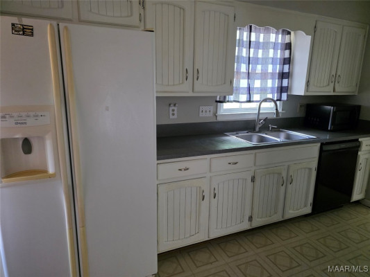 3224 Little John Drive
