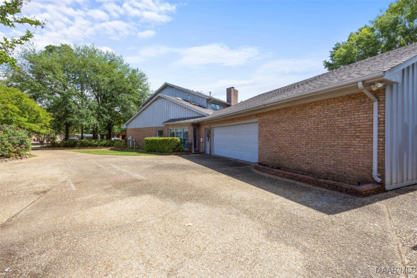 1520 Meriwether Road