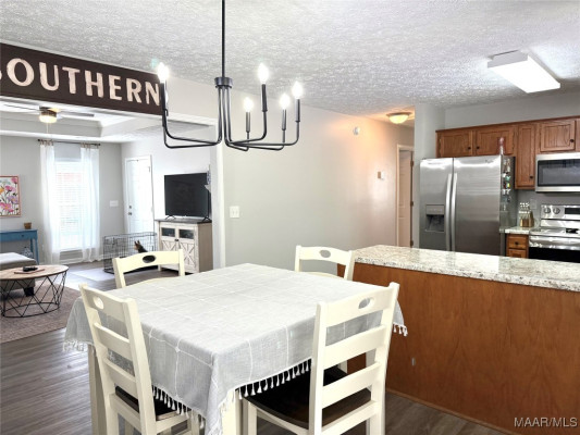 809 COTTAGE Lane