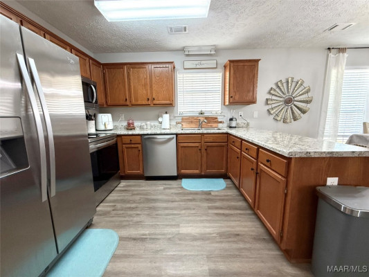809 COTTAGE Lane