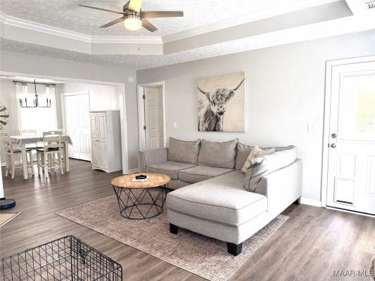 809 COTTAGE Lane