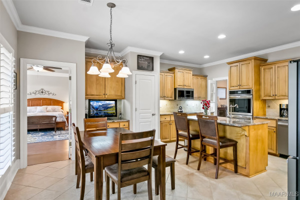 506 WINDING WOOD Drive