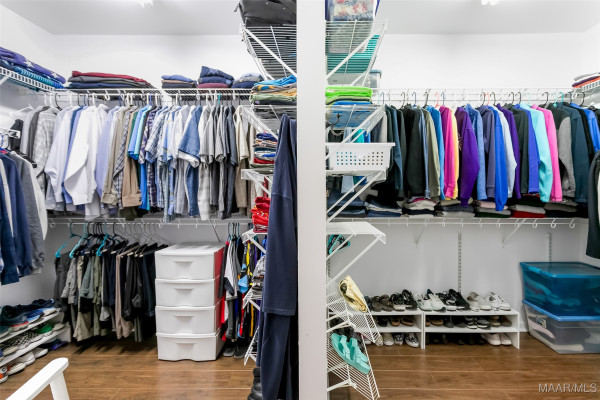 506 WINDING WOOD Drive