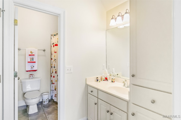 506 WINDING WOOD Drive