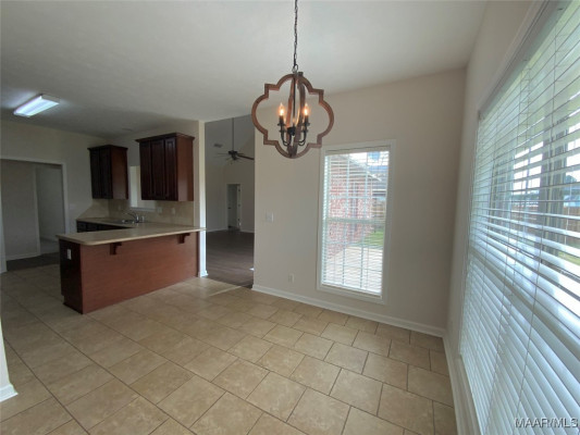 2009 VONICA ROSE Street