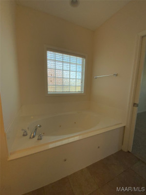2009 VONICA ROSE Street