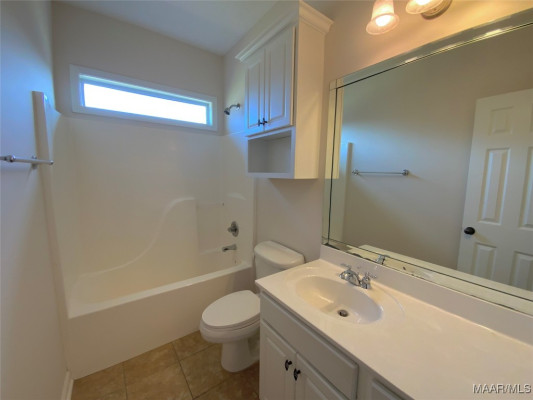 2009 VONICA ROSE Street