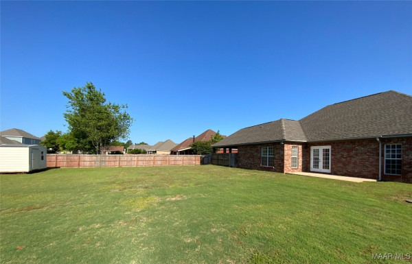 2009 VONICA ROSE Street