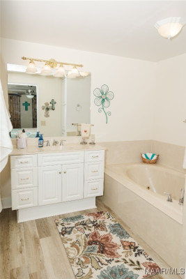 2755 Cherokee Trail
