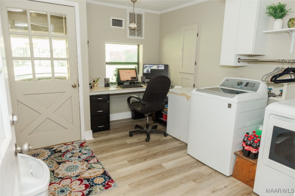 2755 Cherokee Trail