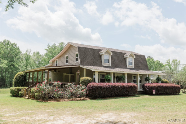 2755 Cherokee Trail
