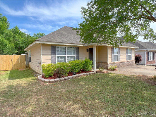 1672 Hawthorne Lane