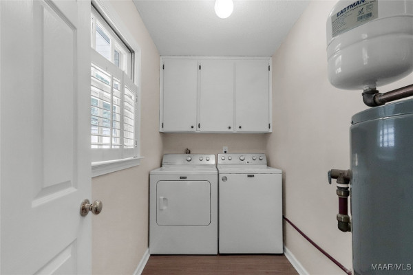 1332 PINE RIDGE Road