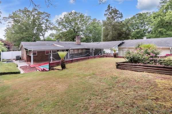 1332 PINE RIDGE Road