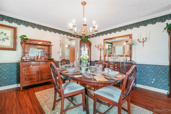 380 HILLABEE Drive