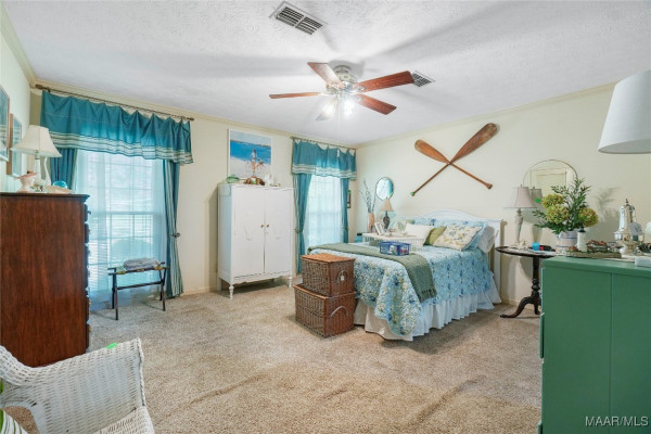 380 HILLABEE Drive
