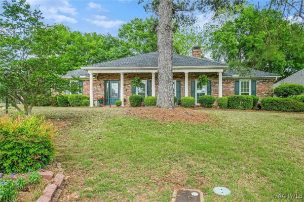 380 HILLABEE Drive