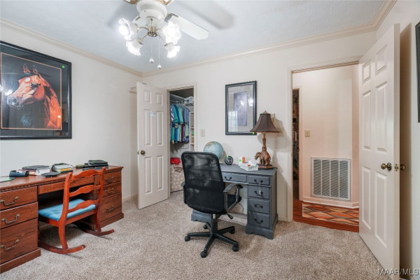 380 HILLABEE Drive