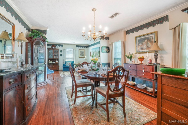 380 HILLABEE Drive