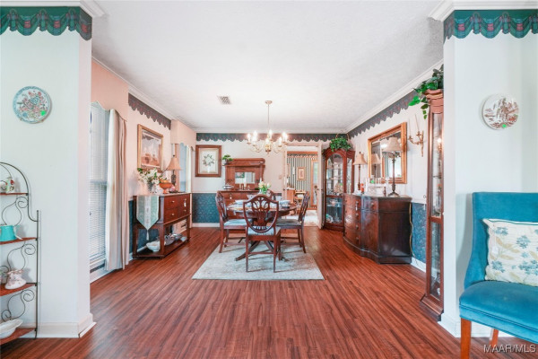 380 HILLABEE Drive