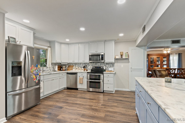 422 Foxhall Road