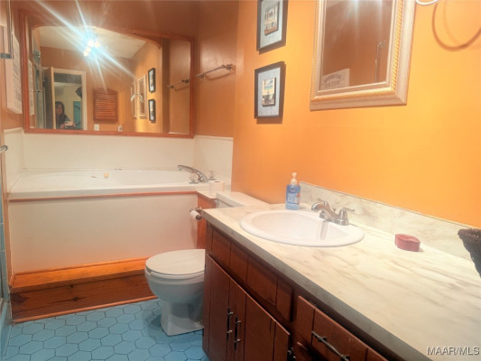 3037 Willow Lane Drive