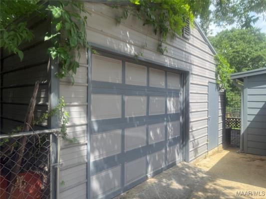 3037 Willow Lane Drive
