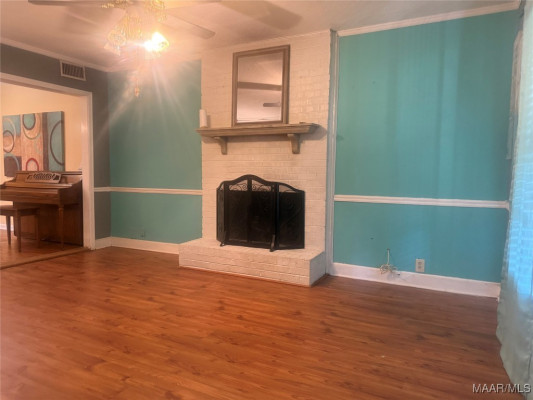 3037 Willow Lane Drive