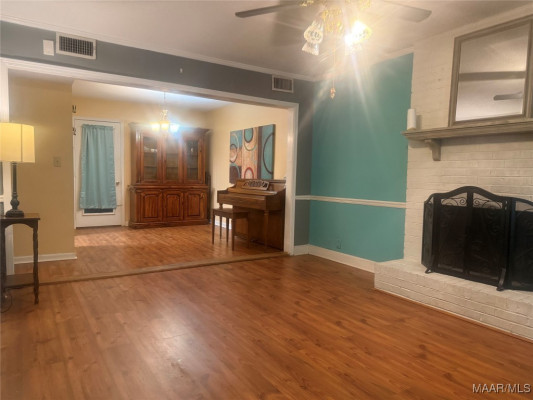 3037 Willow Lane Drive