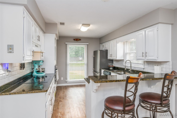 4036 Ray Drive