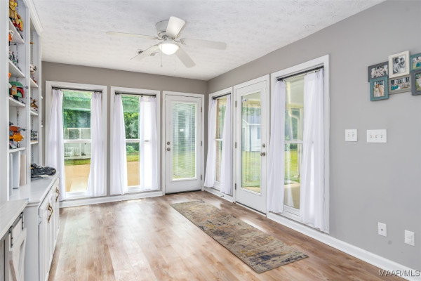 4036 Ray Drive