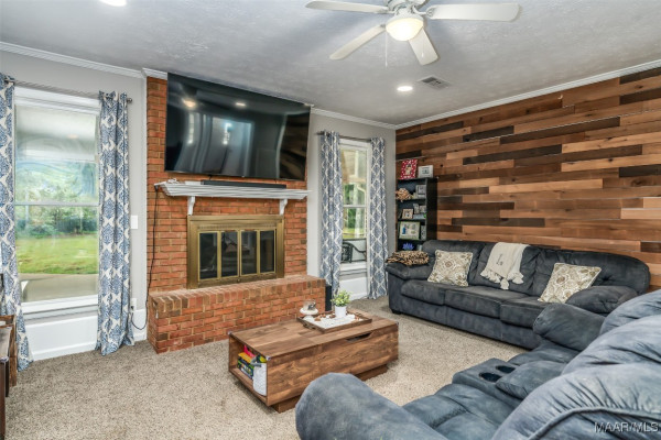 4036 Ray Drive
