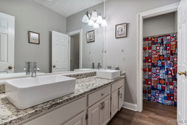 1536 Laurelwood Lane