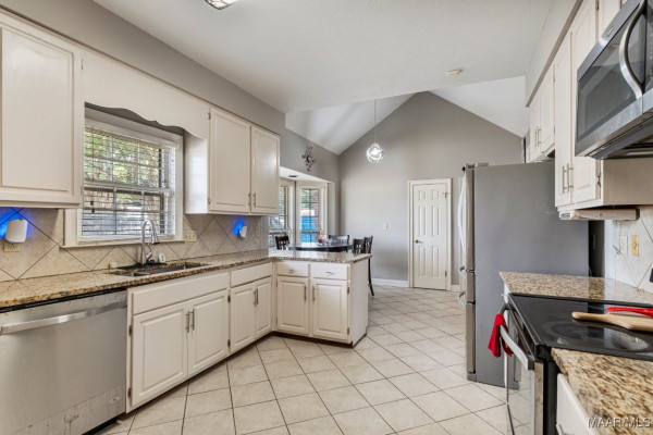 1536 Laurelwood Lane