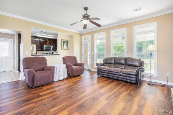 617 Belser Court