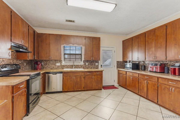 6724 CAROL Court