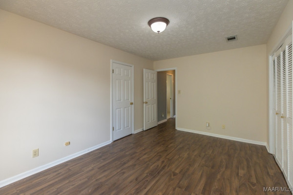 4500 Charingwood Court
