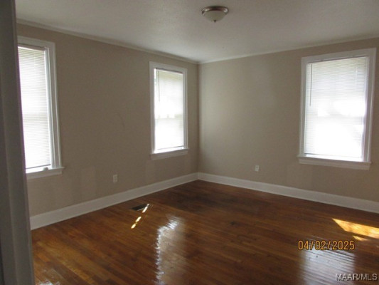 3238 Lexington Road
