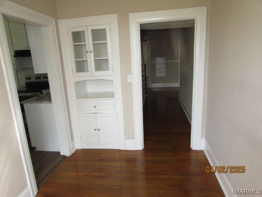 3238 Lexington Road