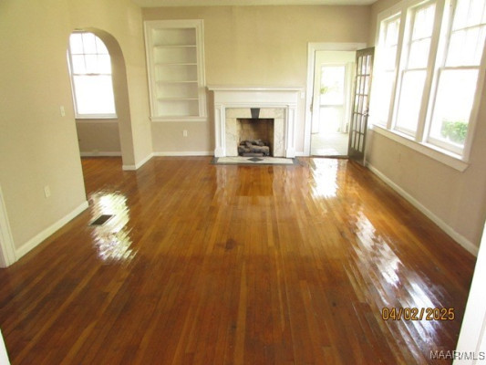 3238 Lexington Road