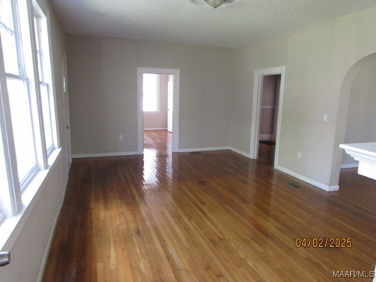 3238 Lexington Road