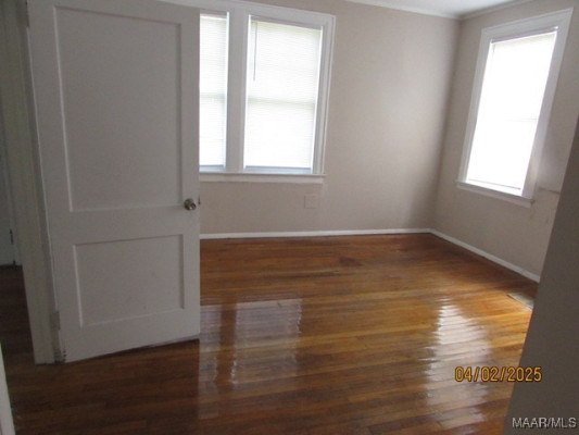 3238 Lexington Road