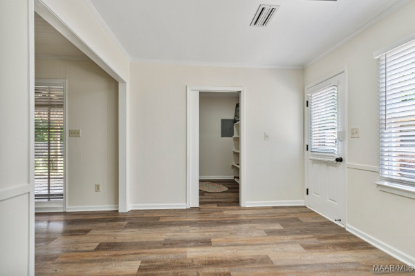 3563 Edgefield Road