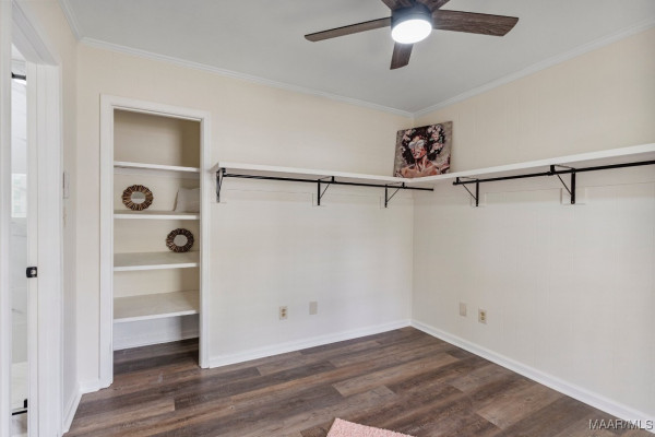 3563 Edgefield Road