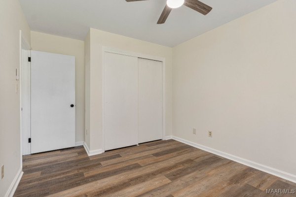 3563 Edgefield Road