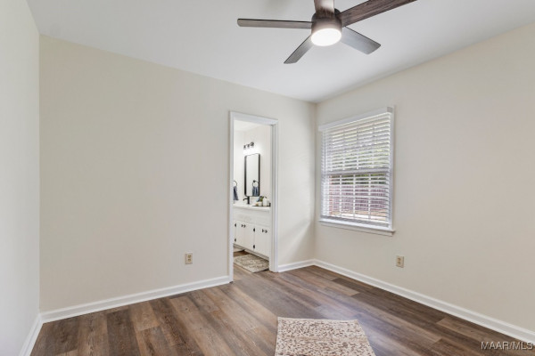 3563 Edgefield Road
